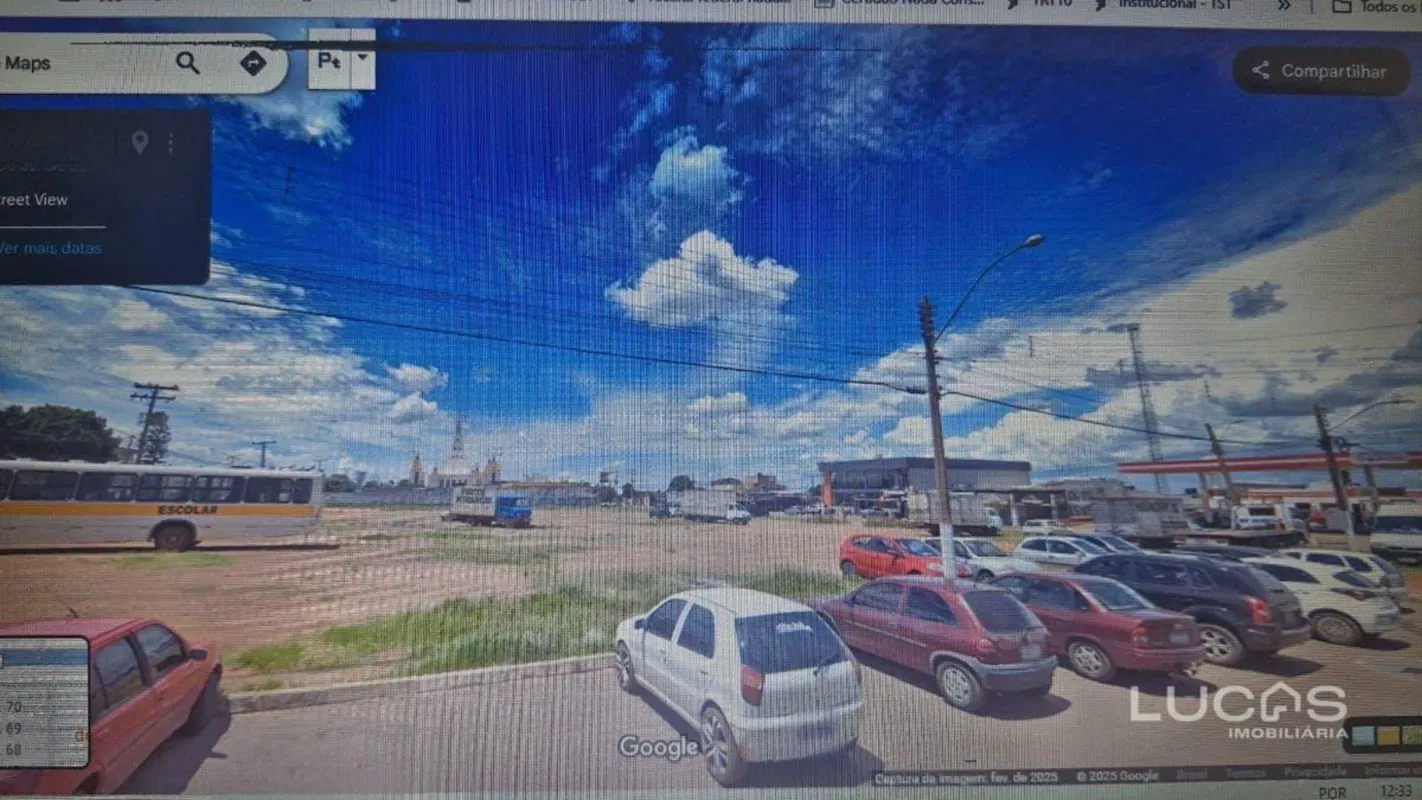 f2447e4e-ecbc-4b97-ae67-eea169889b8d-d69add1b-6652-4824-8eaf-340178fbf288.webp