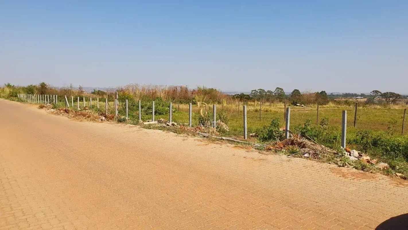 fb0f1ac2-6b05-44d8-adc2-567579f74635-6305f721-339e-4bd3-8061-bcb759cdf4d7.webp